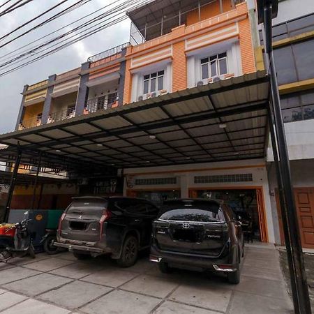 Reddoorz At Seindo Hotel Medan Sunggal Exteriör bild