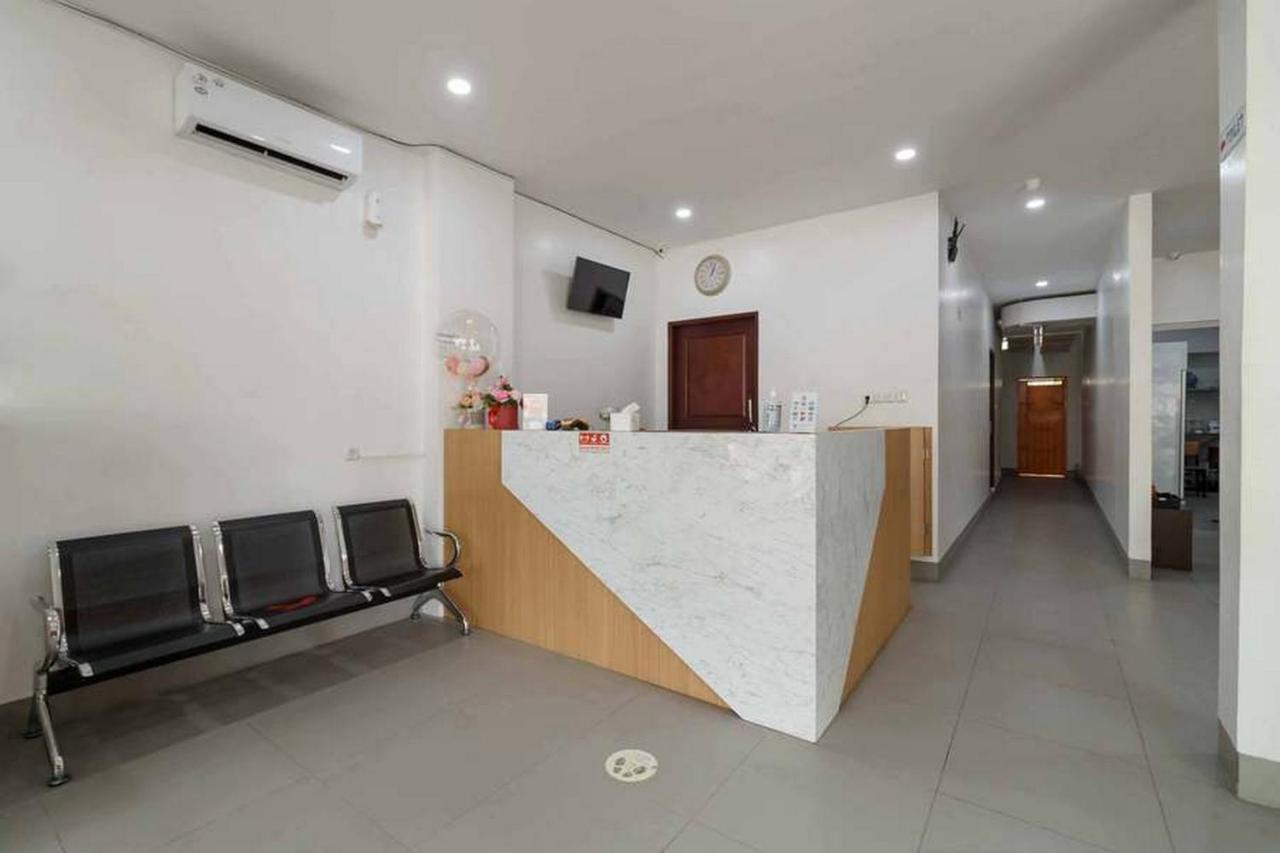 Reddoorz At Seindo Hotel Medan Sunggal Exteriör bild