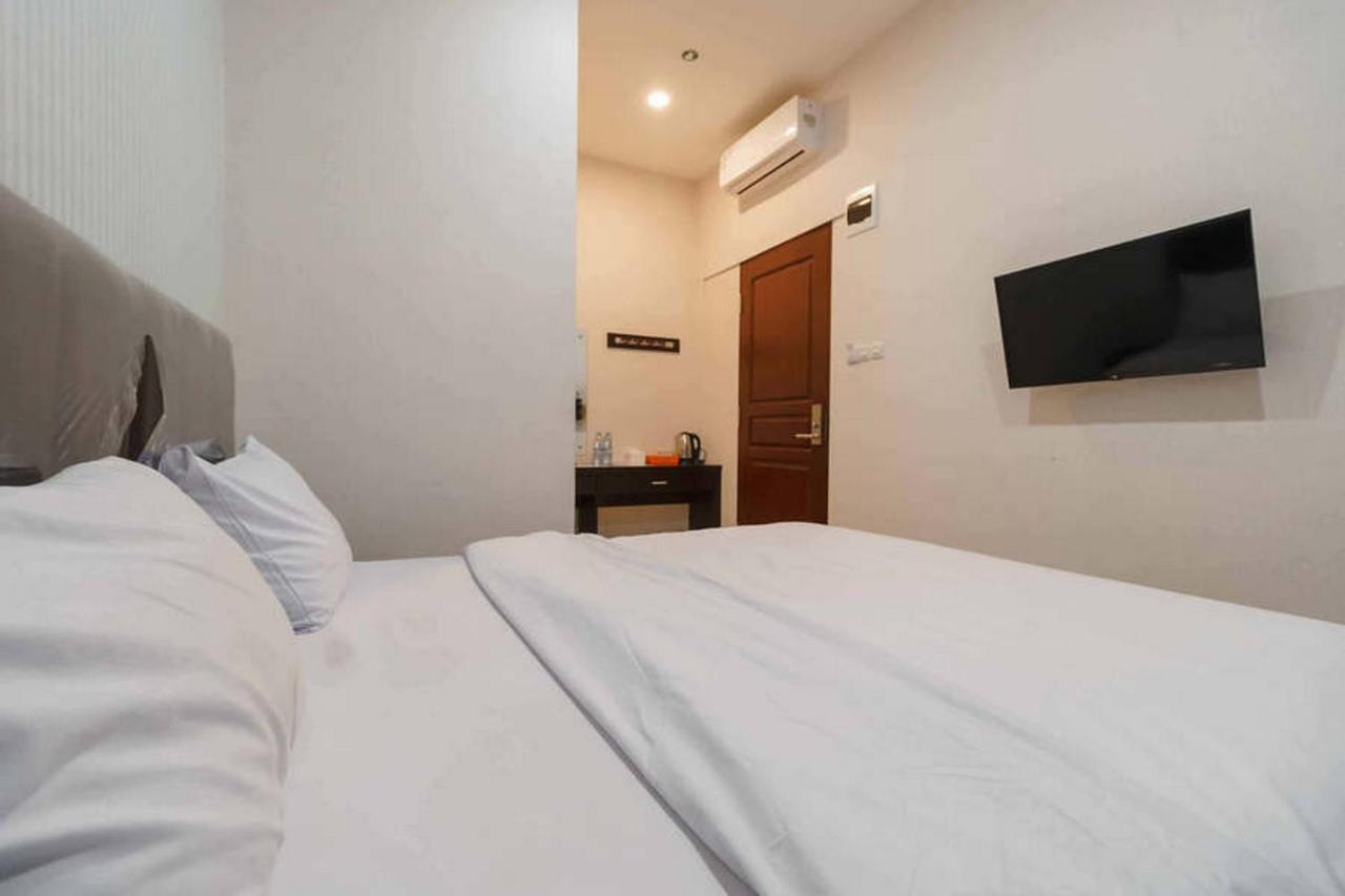 Reddoorz At Seindo Hotel Medan Sunggal Exteriör bild