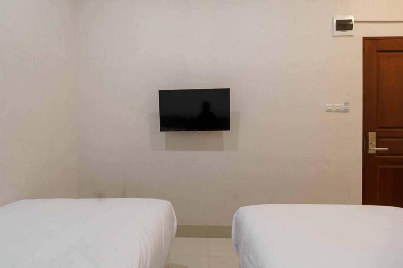 Reddoorz At Seindo Hotel Medan Sunggal Exteriör bild